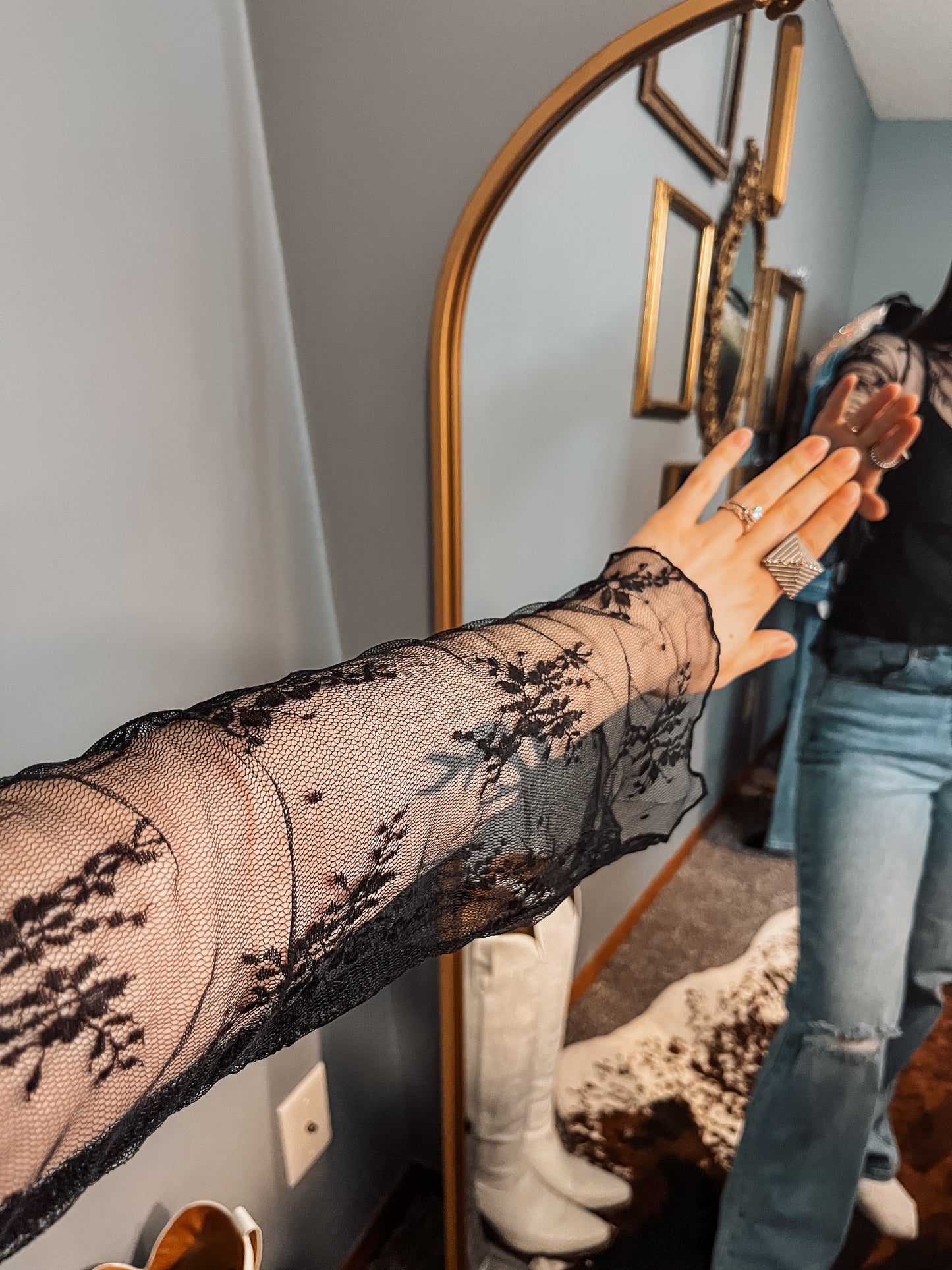 Wild Lace Top: Black