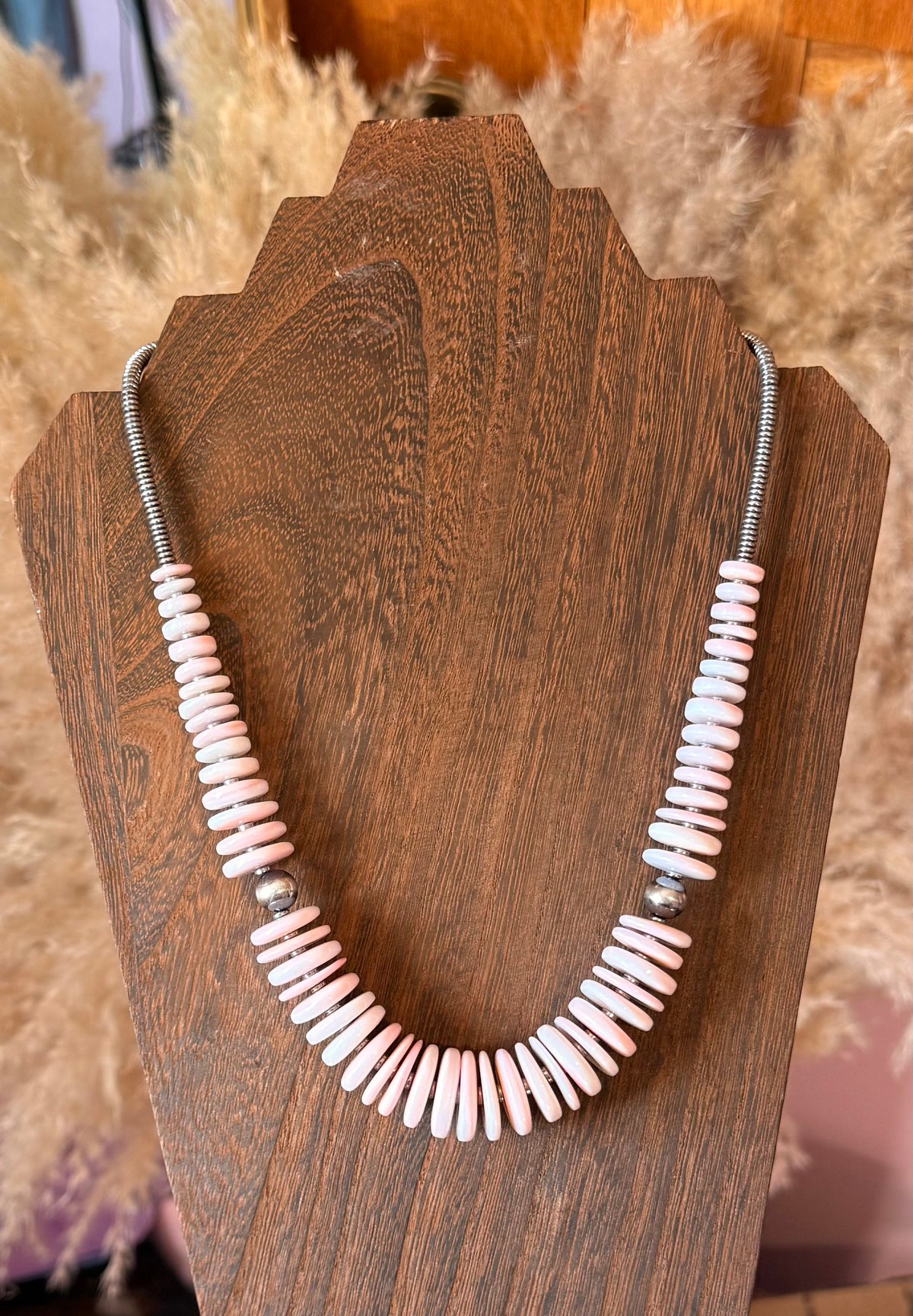 Graduated Pinch Conch & Sterling Silver Pearl Necklace