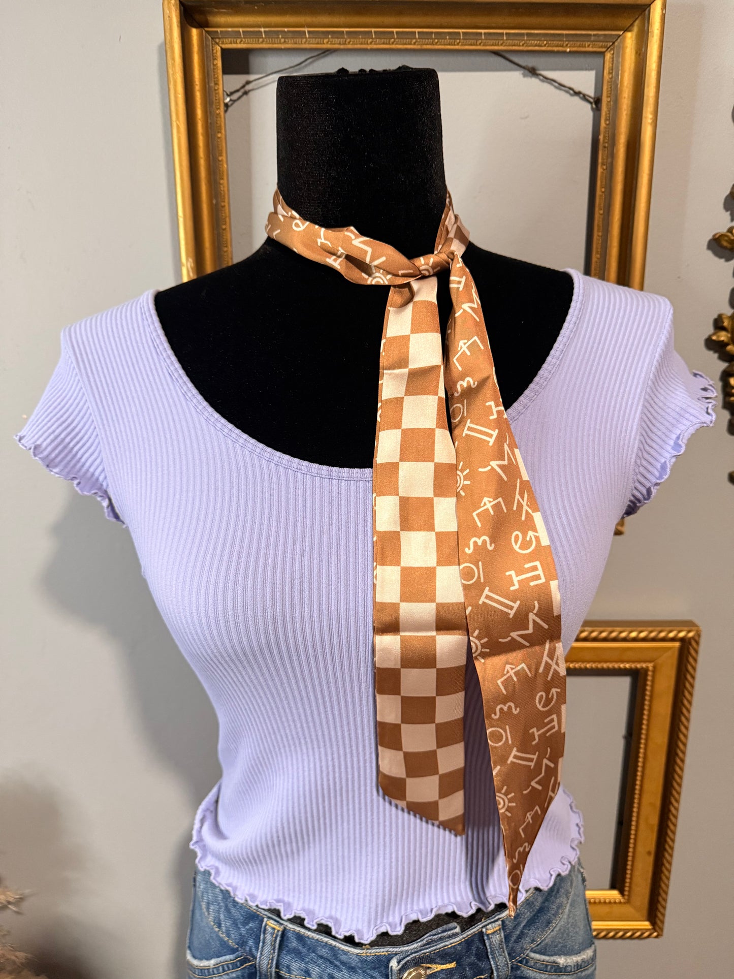 Neutral Checkered Twilly